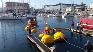 Barco hundido en la Marina [upl. by Kurtzman]