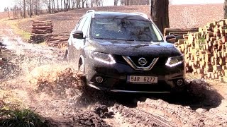 2017 Nissan XTRAIL Off road driving footage [upl. by Katrinka]