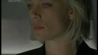 Nikita  Final sequence  Peta Wilson [upl. by Hgielrebmik129]