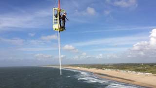 Bungee Jump vanaf de Pier in Scheveningen [upl. by Strohbehn639]