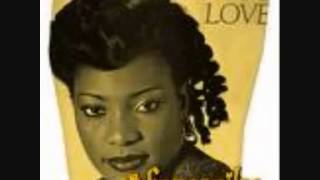 MPONGO LOVE CHANTE « ZONGA NOKI  » [upl. by Ennaimaj]