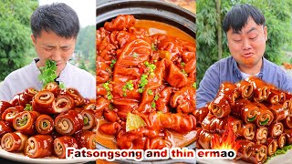 Songsong was scared❗︎ Ermao steals pig feet in the kitchen  songsong and ermao  mukbang [upl. by Naltiak]