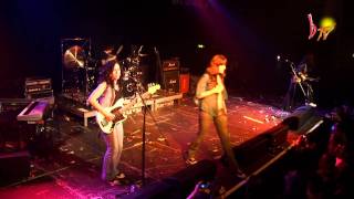 Lez Zeppelin  Whole Lotta Love  live Cologne 2007  by blighttv [upl. by Aetnahs]