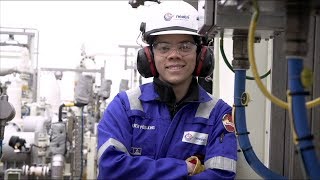 Meet Andrew CNOOC International New Graduate [upl. by Tonina]