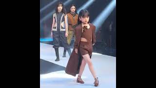 Fashion Show Model Children Look like cutting [upl. by Lon]