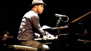 Roberto FONSECA 3 Llego Cachaito à Millau [upl. by Hasila]