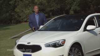 Road Test 2014 Kia Cadenza [upl. by Hairahcez]