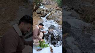 Pata nahin Yaar 🥹 shayari poetry motivation jordanmanali snow manali himachal [upl. by Fowle]