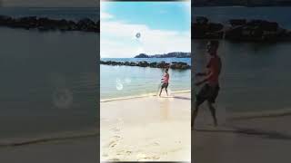 Niños brasileños jugando a futbol en la playa futbol edit brasil praia playa haaland [upl. by Yelyac]