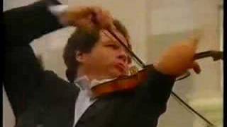 Perlman in Russia Violin Concerto in D Opus 35 [upl. by Winebaum610]