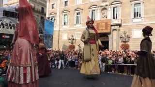 Els Gegants del Pi Mercè14 gegants [upl. by Nyliuqcaj198]