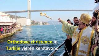 Orthodoxe christenen in Turkije vieren KERSTAVOND [upl. by Seabury]