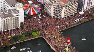 Carnaval de Recife e Olinda Galo da Madrugada Frevo [upl. by Yenohtna]