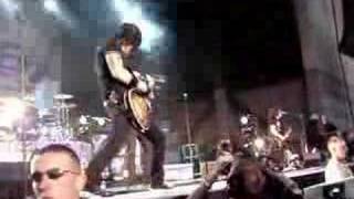 mcr playing famous last words at Projekt Revolution [upl. by Ayoras919]