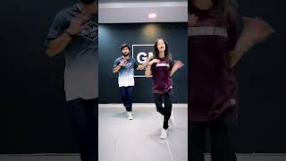 Mileya Mileya by Himanshu and Akshita youtubeshorts ytshorts bollywoodsongs gmdancecentre gmdc [upl. by Zedekiah656]