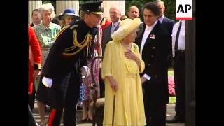 UK QUEEN MOTHER CELEBRATES HER 99TH BIRTHDAY V [upl. by Vail]