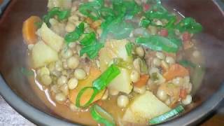 GUISO DE LENTEJAS CON VERDURAS [upl. by Yenattirb]