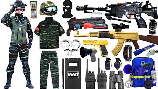 Special police toys weapon sets Unboxing M4A1 electric toy guns revolvers military toys [upl. by Omsare]