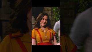 Max takes the heat for Caroline2brokegirls comedy shorts funny [upl. by Xela]