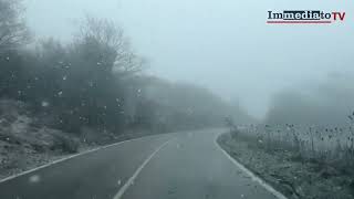 TORNA LA NEVE IN PROVINCIA DI FOGGIA I MONTI DAUNI IMBIANCATI TEMPERATURE A PICCO IN 24 ORE [upl. by Nhepets]