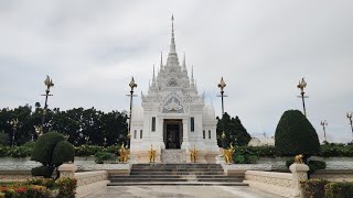 🇹🇭 City Pillar Shrine San Lak Muang Surat Thani [upl. by Ketti]