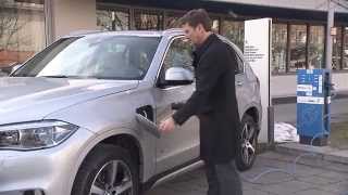 BMW X5 xDrive40e  Charging Process [upl. by Nnylsaj]