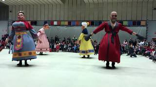 Assaig gegants bojos del carnaval de Solsona [upl. by Holmen496]