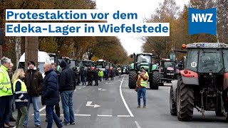 Landwirte starten TreckerBlockade vor EdekaLager in Wiefelstede [upl. by Deane]