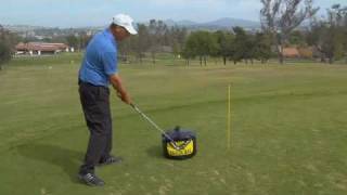 Smash Bag Golf Swing Aid by SKLZ [upl. by Dammahom57]