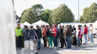 Flüchtlingslager in Bensheim „Ressourcen reichen nicht mehr ausquot [upl. by Okimuk230]