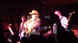 Dwight Yoakam amp Flaco Jimenez  Streets of Bakersfield [upl. by Norok703]