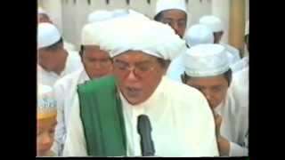 Maulid Al Habsyi Oleh Guru sekumpul [upl. by Outhe733]