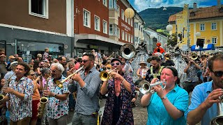 31 internationalen Straßentheaterfestival Olala in Lienz [upl. by Alvin556]