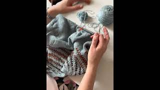 How to alternate skeins in the round [upl. by Renate]