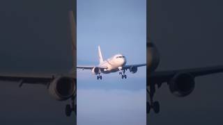 headwind super landing skiathos aeropuerto aviation travel filitsa [upl. by Idnerb]