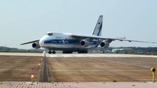 Antonov 124 GilzeRijen transports helicopters cargo Dutch Task Force  Uruzgan Afghanistan [upl. by Itak]