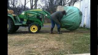 How to put a Big Bale Buddy on [upl. by Maria]