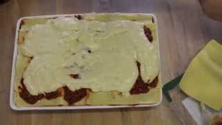 How to layer lasagne [upl. by Steffy]