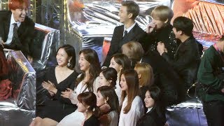 171202 방탄소년단 BTS트와이스TWICE  홍진영 x 김영철 따르릉 리액션 Reaction 전체 직캠 Fancam 2017 멜론 뮤직 어워드 by Mera [upl. by Ivory]