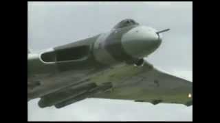 Vulcan XH558 Wroughton 1992 [upl. by Ahsimac429]