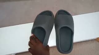 CHEAP 20 YEEZY SLIDES FROM DHGATE [upl. by Adeirf820]