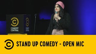 Commenti non richiesti sul cambio di genere  Simonetta Musitano  Open Mic Tour  Roma [upl. by Leirej24]