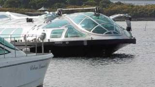 宇宙船のような水上バス Water Bus like a Spaceship in Tokyo [upl. by Odnavres]