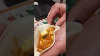 Como hacer el repulgue de una empanada 🥟 subscribe shorts empanadasargentinas [upl. by Harbard988]