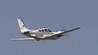 Beechcraft Baron 58 N212MG departing KWWD reuploaded for less shakiness [upl. by Salene]