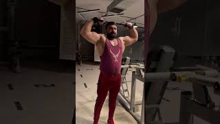 Flexing armsmotivation injury bodybuildingmotivation fitnessmotivation biceps [upl. by Trici291]