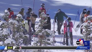 Nursing student performs lifesaving CPR on unconscious skier at Snowbird resort [upl. by Azila]