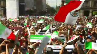 Mexicanos celebran el gol de México vs Alemania en el Zócalo [upl. by Cedar]