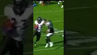 Who Remembers👀Willis Mcgahee STRONG stiff arm run💪🏾💥 shorts ravens raiders [upl. by Rehotsirk]