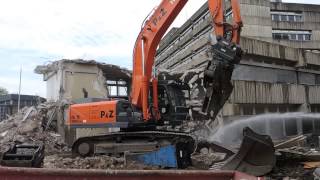 Bagger beim Abriss mit Zaxis 360 Rathaus Ratingen [upl. by Oznola195]